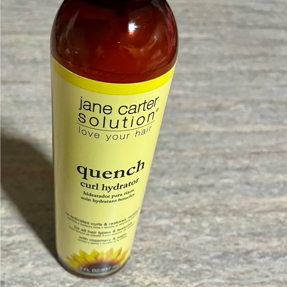 Bundle of Jane Carter quench curl hydrator, b total edge wax & tie dye headband - Picture 2 of 16